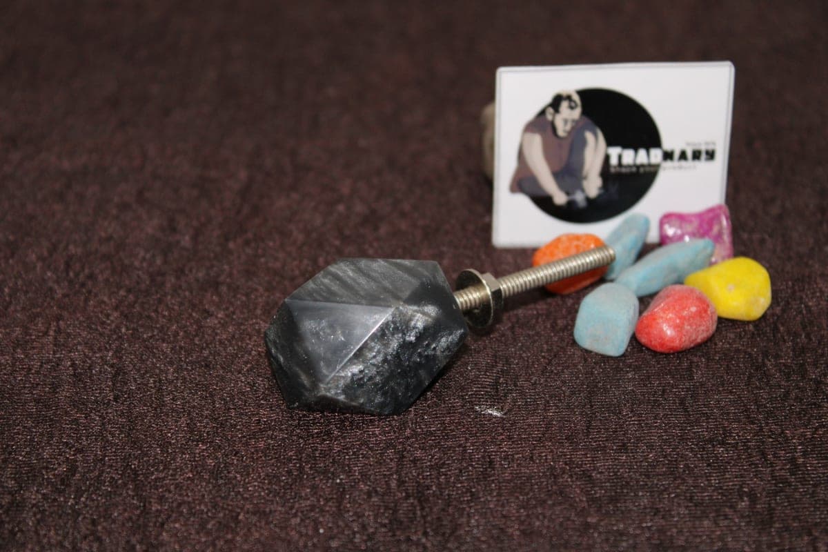  Black Knob