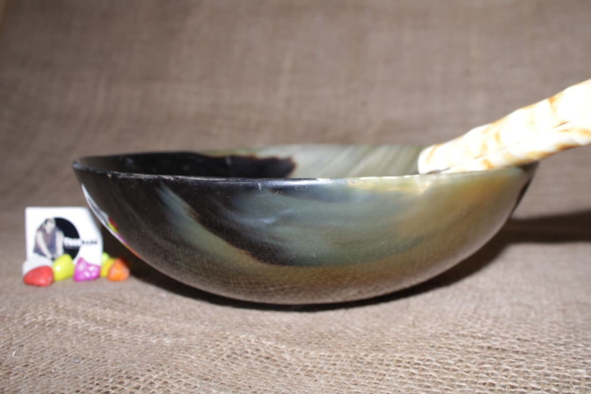Horn Bowl