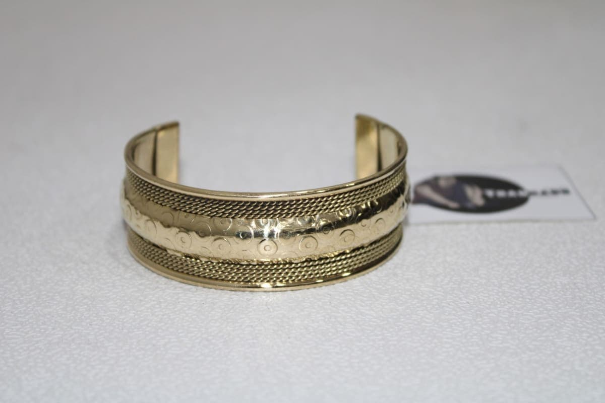 Eight Very Thin Rope Design Brass Cuff