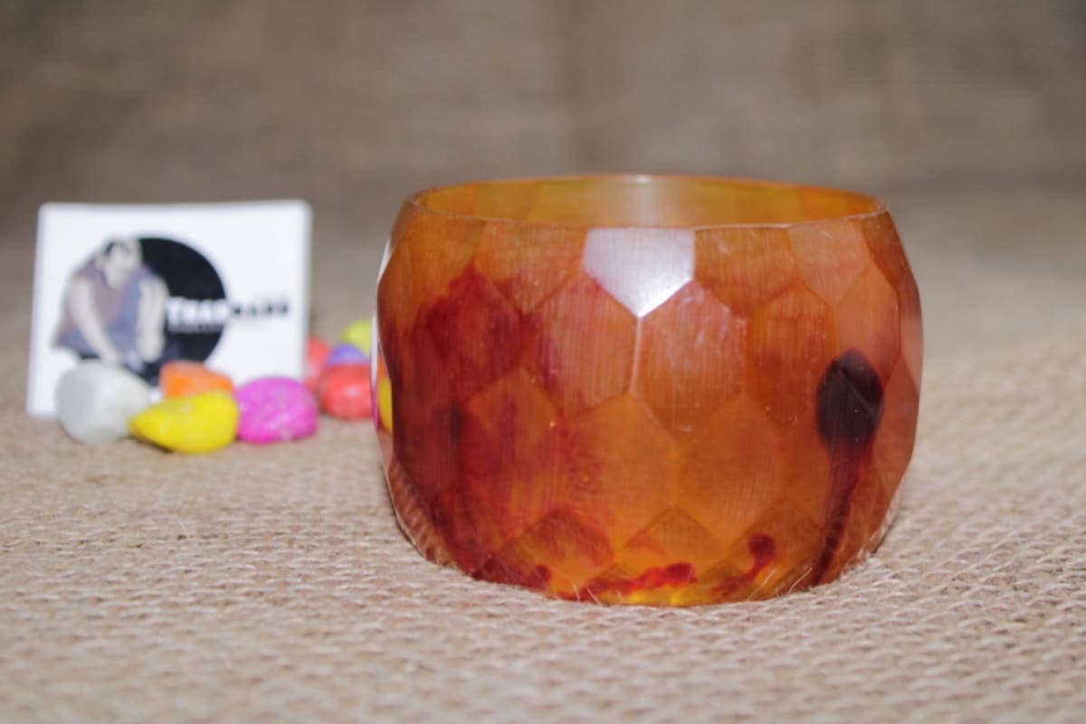 Round Resin Bangle With Hexagon Design