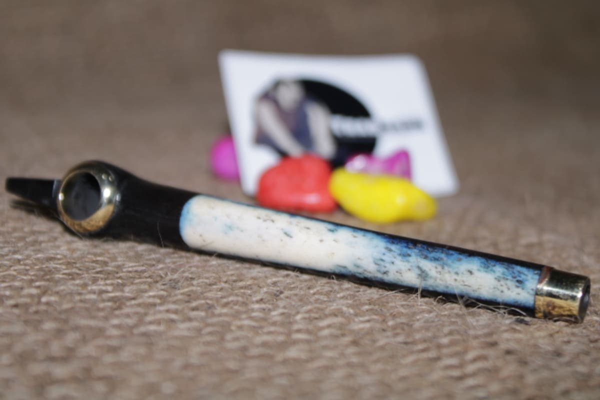 Bone Medwakh Pipe