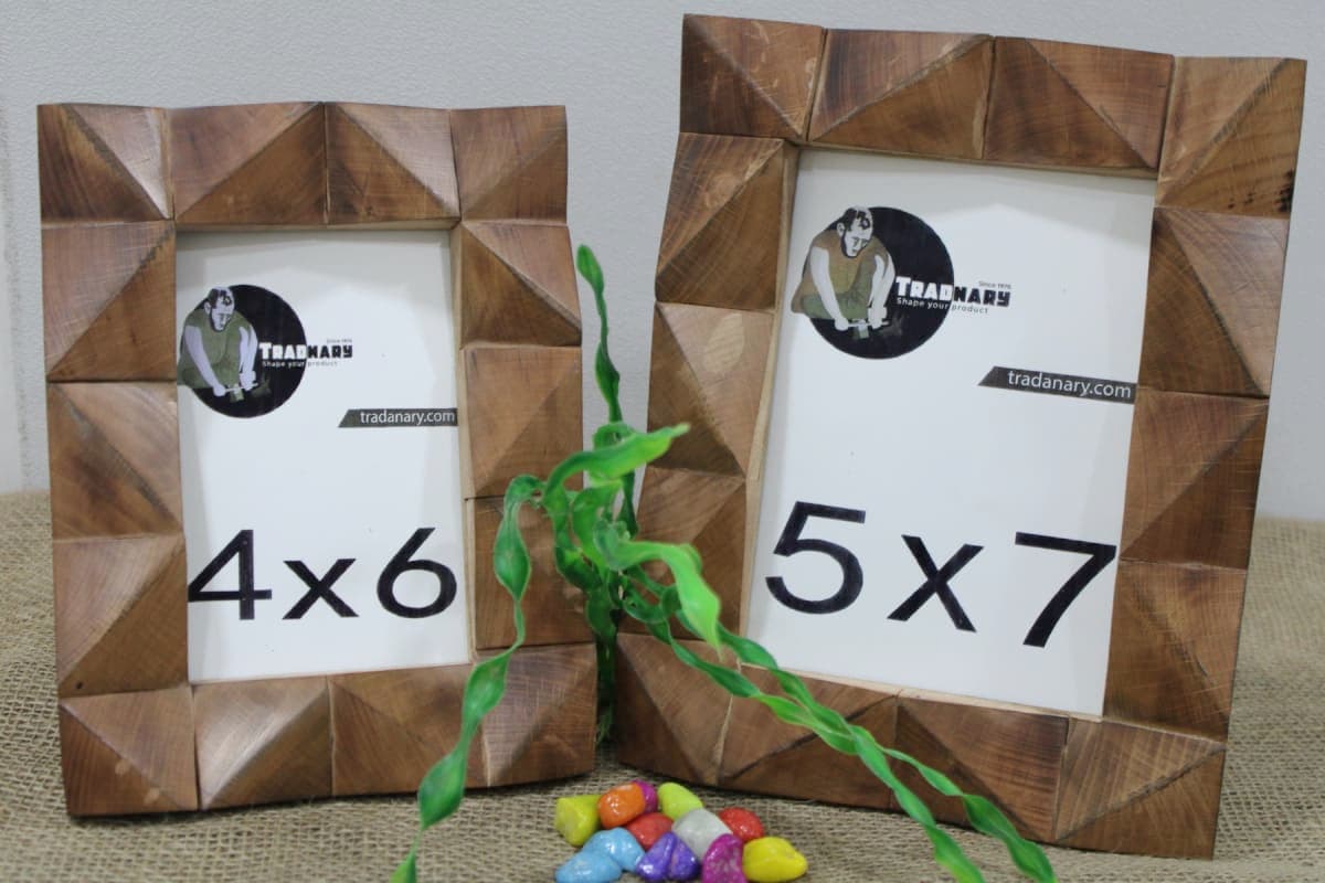 Zigzag Wooden Photo Frame