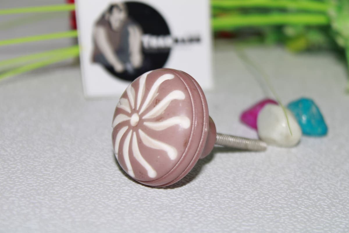 Resin Carved Knob