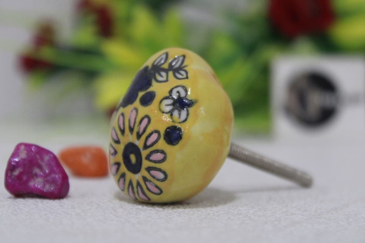 Ceramic Knob In Printed Flower Design