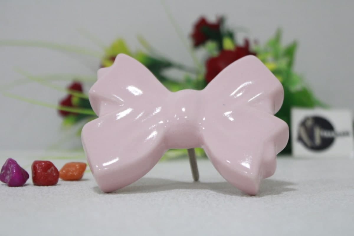 Ceramic Bow Knob