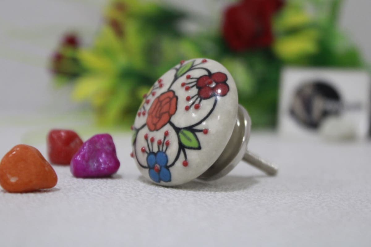 Ceramic White Printed Flower Knob