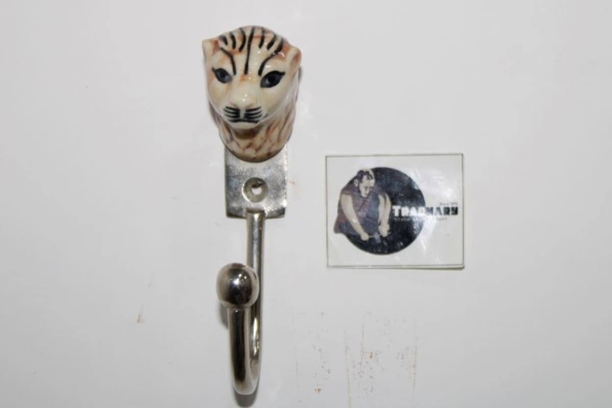 Ceramic Tiger Wall Hook