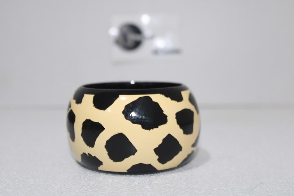 Tiger Design Colored Bangle
