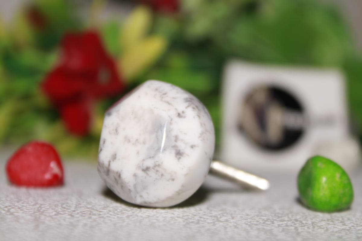 Whitish Resin Knob