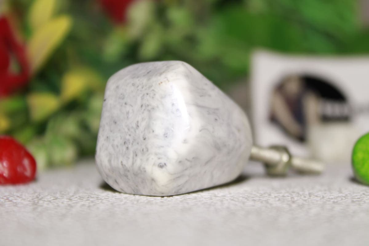 Whitish Design Resin Knob