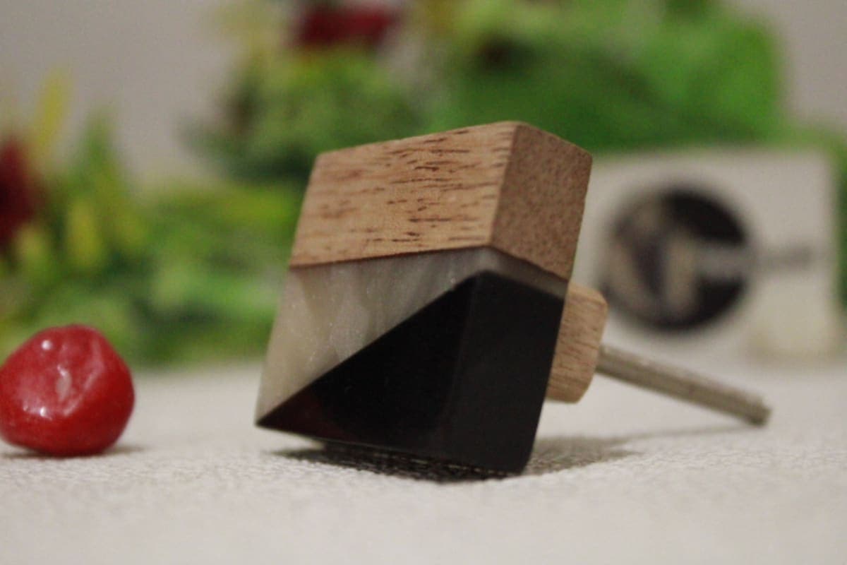 Resin, Wood & Marble Knob