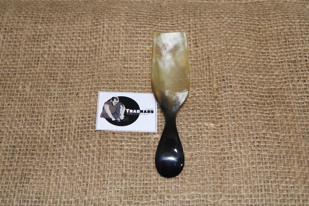 Curved Handle Serving Horn Spoon 