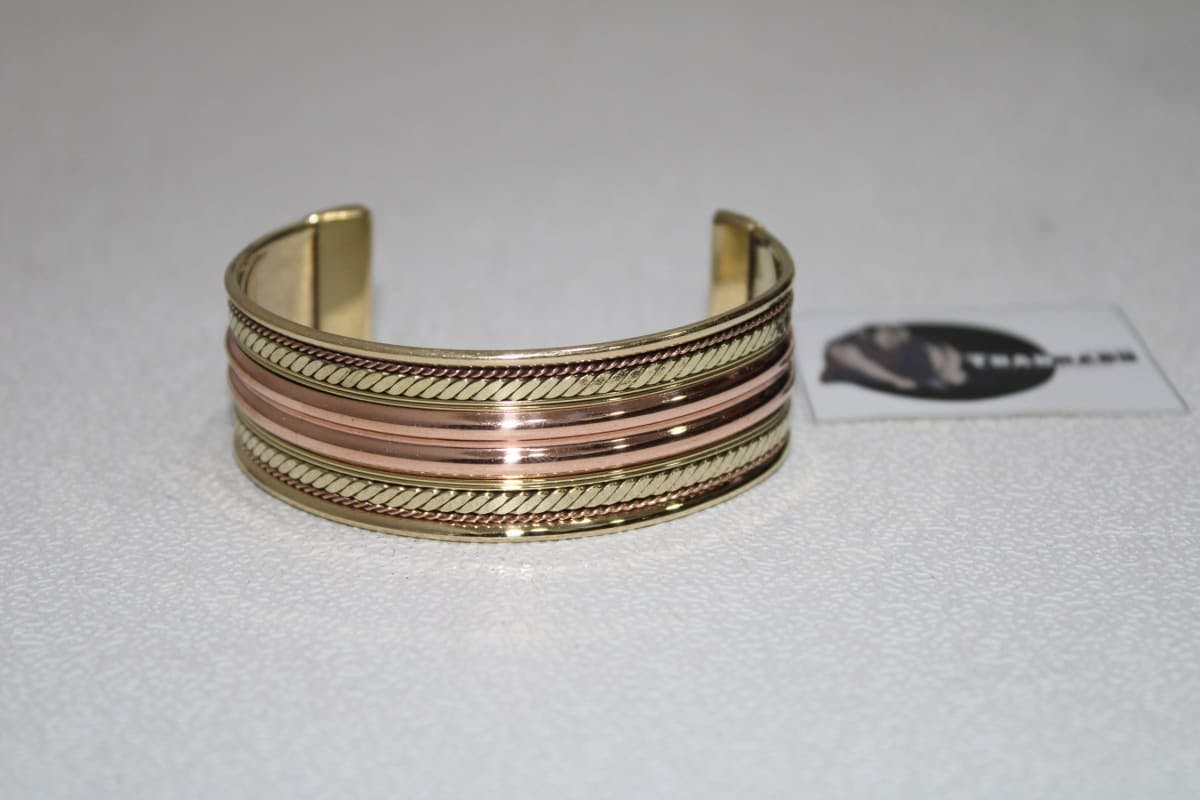 Copper Design In Middle Brass Cuff