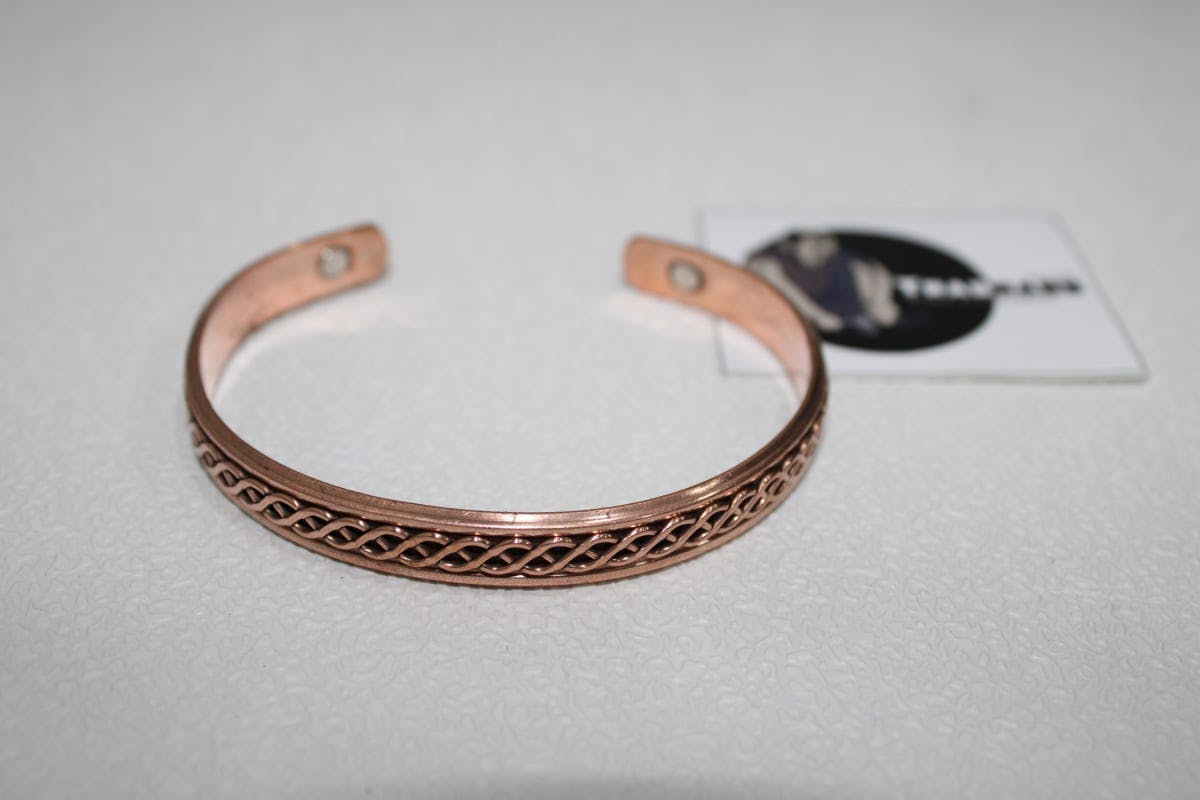 Magnetic Copper Cuff With Rope Design