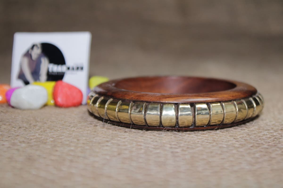 Brass In The Middle Of Wooden Bangle
