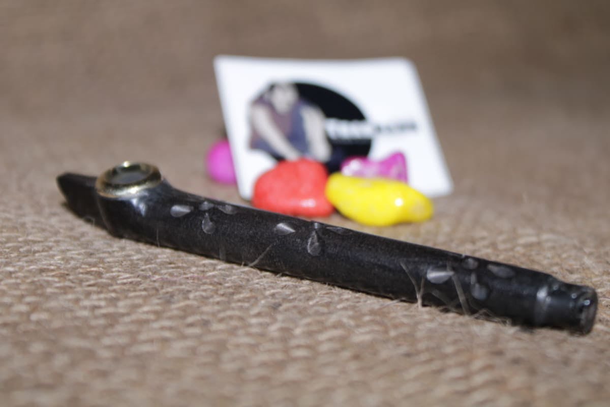 Black Smoking Pipe With Floral Design