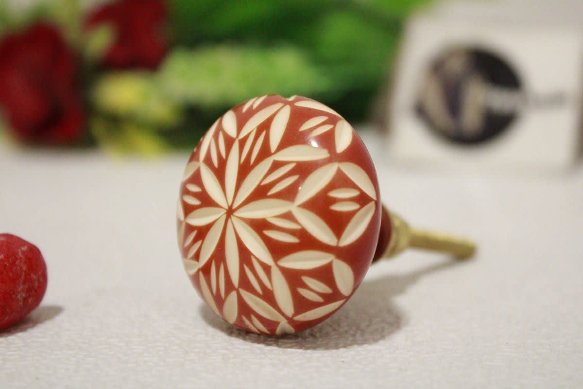 Resin Knob In Carved Flower Design 