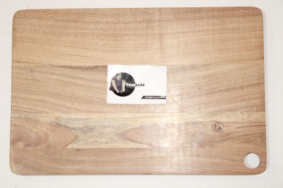 Wooden Chopping Board In Corner Hole Design